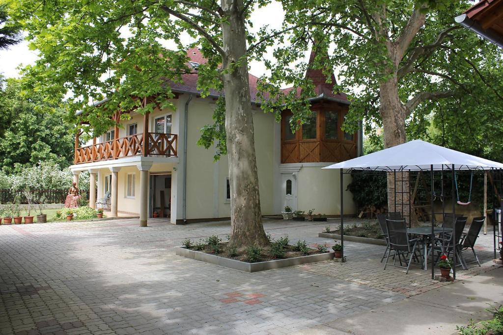Szanto Villa Хевиз Экстерьер фото